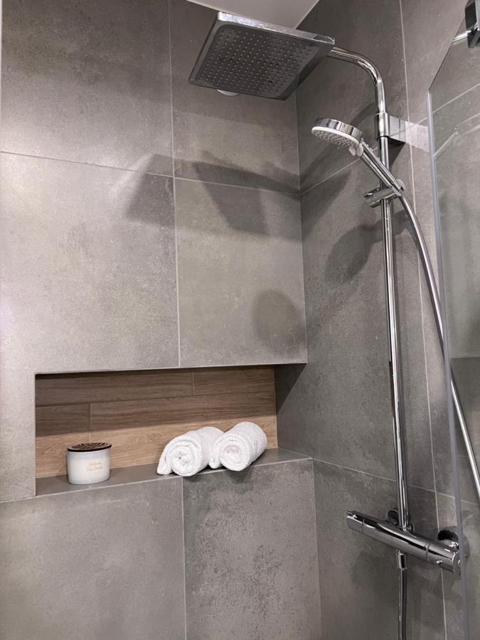 Апартаменти Apartament Jeleniowska Podziemny Parking Taras Кельце Екстер'єр фото